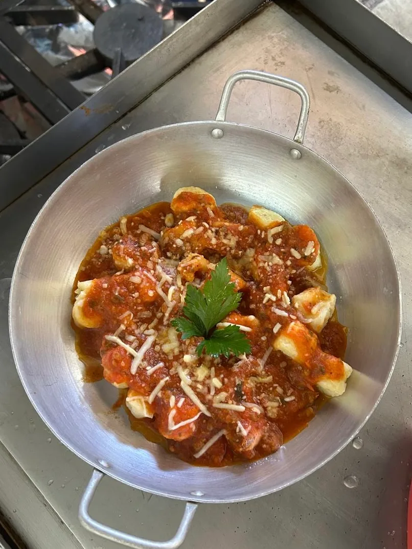 Nhoque ao Molho Bolonhesa